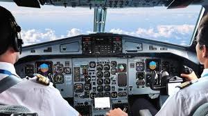 Maybe you would like to learn more about one of these? Terungkap Gaji Pilot Lion Air Jt610 Hanya Rp 3 7 Juta Berapa Sebenarnya Gaji Pilot Di Indonesia Tribun Timur