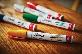 Shop all the top brand oil paint sets, mediums, sticks, brushes, solvents & more at blick® Sharpie Oil Based Medium Point White Paint Marker 1 Each Walmart Com Walmart Com