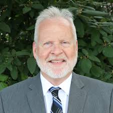 Meet Our Leadership & Faculty