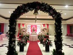 Berikut ini adalah contoh undangan pernikahan dari kami: Dekorasi Pernikahan Yang Simpel Dan Elegan Fanny Olive House Of Decoration