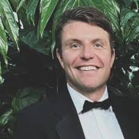 1700+ perfiles de «Kauer»