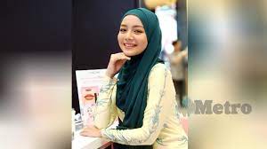 Pelakon mira filzah tidak menyangka perkataan 'baby sayang' ketika menjawab soalan peminat di live chat instagram awal bulan ini menjadi tular di media sosial. Baby Sayang Mira Filzah Tular