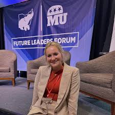 🌟This week's Student Employee Spotlight is Hannah Pickerrell! Hannah is  our Student Social Media Assistant! Swipe ➡️ to learn all about Hannah!  #MiamiOH #HireMiamiOH #LoveAndHonor #studentemployee #careers #prepare  #succeed #connect