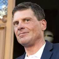 Danach jedoch verliert ulle des öfteren das persönliche gleichgewicht. Jan Ullrich Aktuelle News Infos Bilder Bunte De