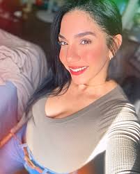 Michelle Pabon (@shemiche2023) • Instagram photos and videos