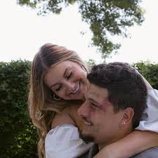 What are wedding venues in Pittsburgh that allow outside catering?