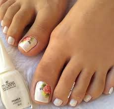 También las más pequeñas pueden disfrutar de estos diseños de uñas decoradas, para que pueda estar acorde a su estilo. Pin De Lilly Jimenez Boza En Unas Manicura De Unas Disenos De Unas Pies Arte De Unas De Pies