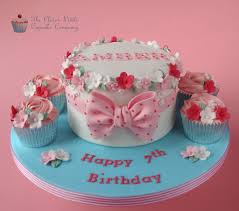 Pretty pastel cakes seem here to stay! Pastel Floral Cake The Brief Was Girly And Pink Vanilla S Flickr