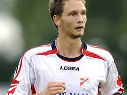 5 mike te wierik (dc) fc. Tim Matavz Returns To Groningen Goal Com