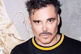 How Photographer David LaChapelle Became a Pop-Art Icon – Rolling Stone
