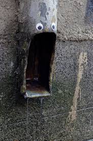 Merkwrdigen Bulgariens Beschdigte Pltzlich Objekte Schauen Straen Grund Augen Dich Dafr Ist Auf Amazing Street Art Street Art Street Art Graffiti