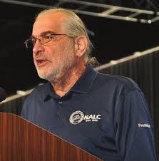 Otis Bowden's Instagram, Twitter & Facebook