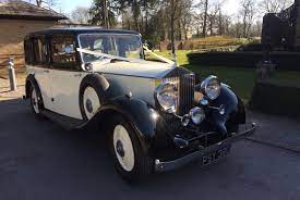However make sure to always go for a company that has a proven track record, with a lot of positive reviews and also a company that has existed for a long time is always a plus. 1936 Vintage Rolls Royce Wedding Car Hire London Elegance Wedding Cars