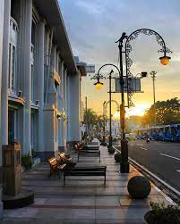 From Realphoto2 Jl Asia Afrika Bandung Street Photographer Bandung Bandungphotography Bandungbanget Pemandangan Fotografi Perjalanan Fotografi Alam