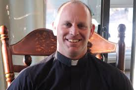 Larry Swink's Instagram, Twitter & Facebook