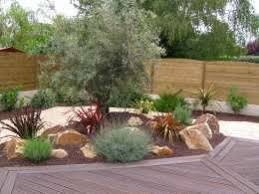 Paysagiste Jardin Plante Abris De Jardin Meuble Mobilier Pour Vos Jardins Decoration Jardin Abri De Jardin Fontaine De Jardin