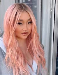 But if you have a rich, deep skin tone, you can rock the darkest of pinks without a worry. Lana Condor Changes Her Black Hair To Pastel Pink See The Pic Photo 4528118 Lana Condor Pictures Just Jared