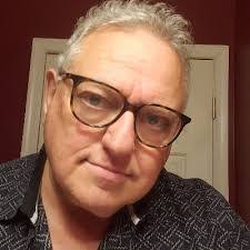 Kevin Mulhall's Instagram, Twitter & Facebook