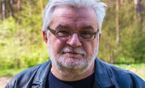 Dzień z życia mangera: Piotr Kosiński