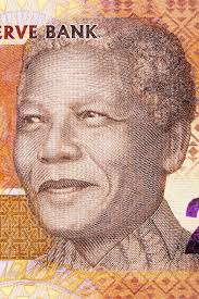 Qué nos pueden decir las caras que aparecen en monedas y billetes sobre un  país?