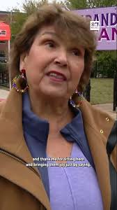 The "Grandma Stand" brings warmth and connection to North Texas