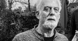 Hardloopicoon Bert Vogel moest telkens een beetje inleveren, maar: 'Zelfs  in de laatste dagen voor zijn overlijden wandelde hij nog binnenshuis'