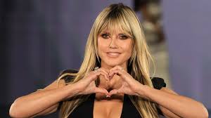 Wow-Auftritt: Heidi Klum verzauberte die Pariser Fashion Week