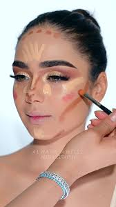 दुबई में अदाकारा रुबी अली का जादुई प्रदर्शन