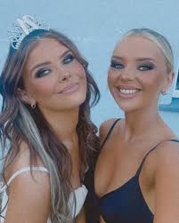 ✨Feeling 21 ✨ happy birthday gorgeous @alannaoconnell_x so much love for  you 👑🦋