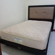 Membuat riset berbagai spring bed. Springbed Set Kasur Perabotan Rumah Di Carousell
