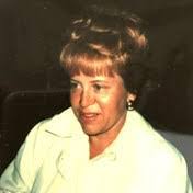 Elizabeth Paolini's Instagram, Twitter & Facebook