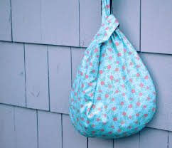 It looks cool, so it would be nice to wear it in summer. 15 Free Bags Patterns On The Cutting Floor Printable Pdf Sewing Patterns And Tutorials For Women