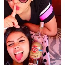 Photos by Daniel Edwin Perez Zenteno (@uzinfresia) · May 11, 2022