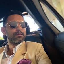 Vaidehi Niraj Modi (@vaidehinmodi)