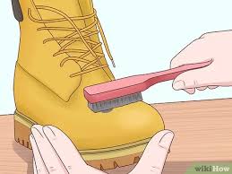 Para sacarlas, más que limpiar, lo mejor aquí es. Como Limpiar Botas Timberland Con Imagenes Wikihow