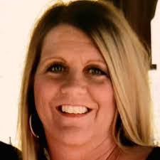 Michelle Hoffer's Instagram, Twitter & Facebook