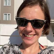 Justine Barker (@justineteebee) • Threads, Say more