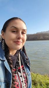 Stacey Smith and Kerry Tuna Fish Frank