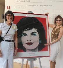 Francine Cronin's Instagram, Twitter & Facebook