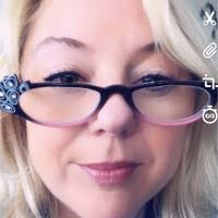 90+ perfiles de «Higbee,»