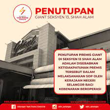 Master bedroom for your comfortable night. Penutupan Giant Seksyen 13 Shah Alam Media