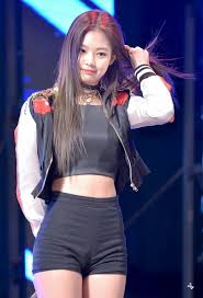 Blackpink Jennie Drops Jaws With Her Perfect Figure Blackpink Fashion Blackpink Jennie Black Pink