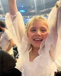 Lindy LeBlanc's Instagram, Twitter & Facebook