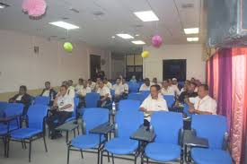 Orang alor gajah dah mudah dapatkan rawatan. Rs Melaka On Twitter Ceramah Kjr Di Klinik Pergigian Daerah Alor Gajah Sempena Kursus Pemantapan Pemandu Kpjkjr Jkjrmalaysia Pgrhjkjrmelaka Https T Co U51ihqptd0