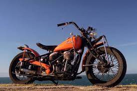 Old School Tribute To Indian Motorcycles Classic Motorcycles Indian Motorcycle Old School Motorcycles