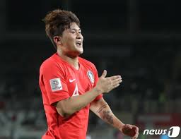 김민재의 토트넘 이적설이 장안의 화제다.비단 한국 뿐 아니라 영국 현지에서도 꽤나 관심을 모으고 있다. ê¹€ë¯¼ìž¬ í† íŠ¸ë„˜ì„œ ì†í¥ë¯¼ê³¼ í•œì†¥ë°¥ ì´ì  ì‹¤ë¬´í˜'ìƒ ì¤' ë¨¸ë‹ˆs