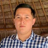 60+ perfiles de «Edwin Molina»