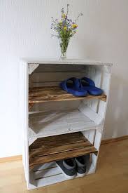 Old White Obstkiste With Intermediate Board Shoe Rack Kiste Bucherregal Obstkisten Obstkisten Mobel