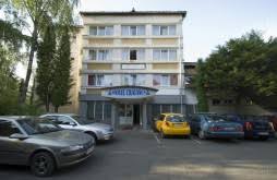 Are 35 camere duble si un teren mare cu spatiu. Cazare Ocna Èugatag 17 Oferte 207 Alternative Travelminit Ro