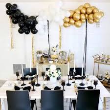 Black And Gold Party Set Up 21st Birthday Set Up Google Search In 2020 Black And Gold Balloons Birthday Balloon Decorations Black And White Balloons